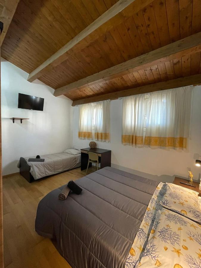 Il Vicoletto Guest House Porto Torres Exterior photo